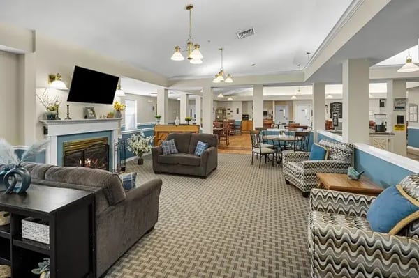 Pomerelle-Place-009-Interior Common Area
