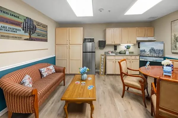 Pomerelle-Place-015-Interior Common Area