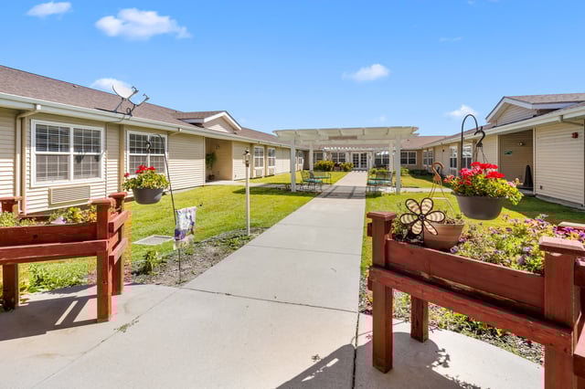 Pomerelle-Place-030-Outdoor Commom Area