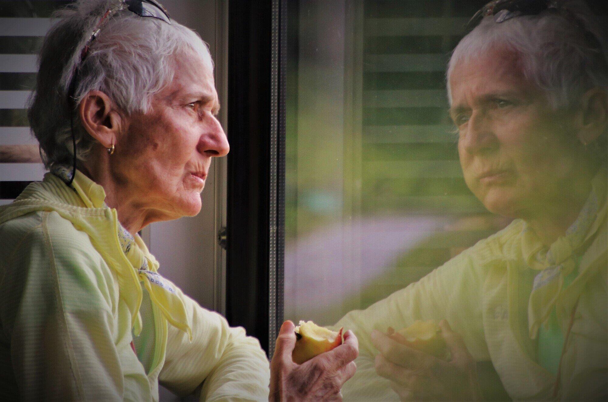 Unhealthy Coping: What Seniors Should Recognize and Avoid